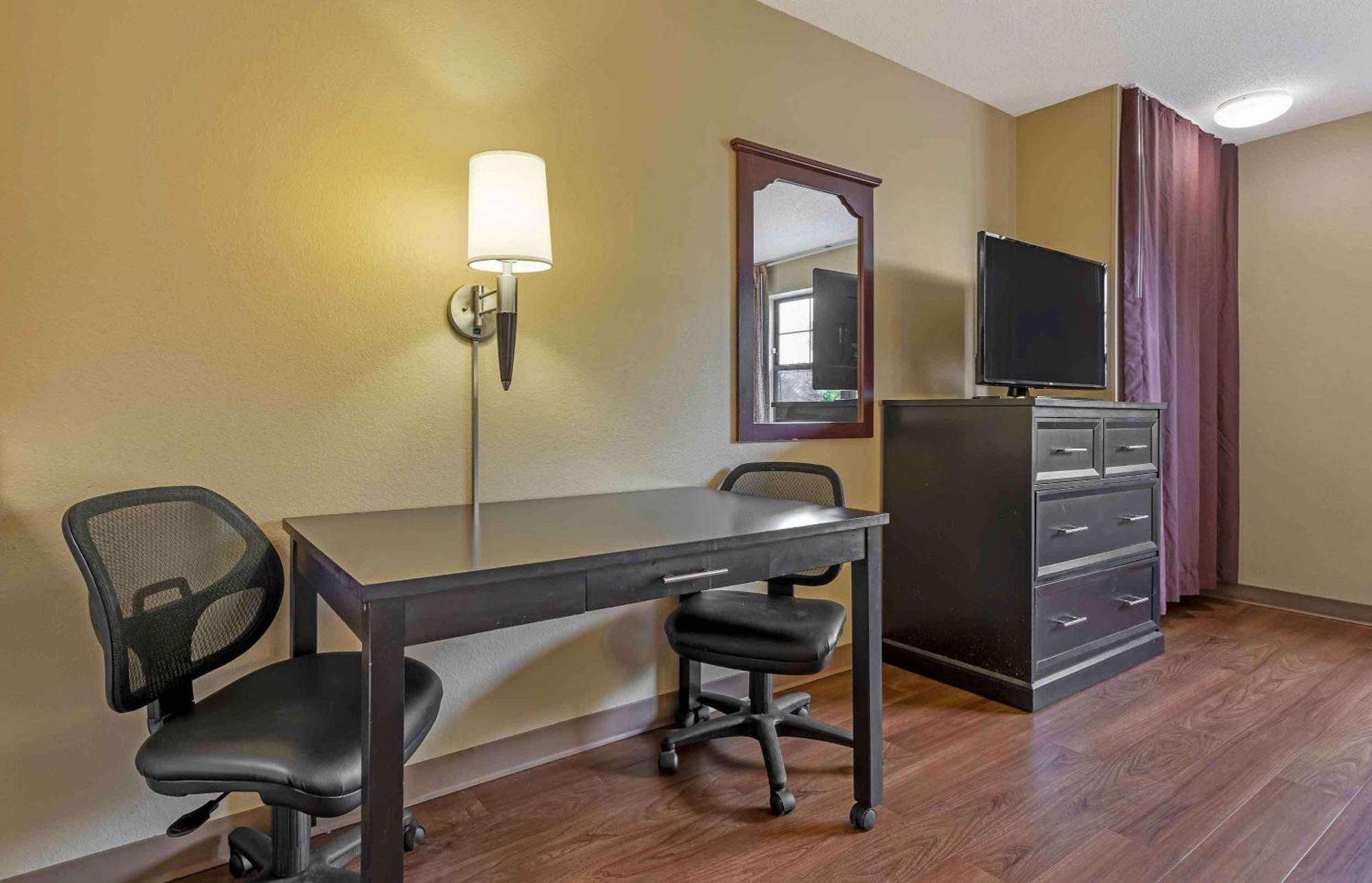 Extended Stay America Suites - Bloomington - Normal Zewnętrze zdjęcie